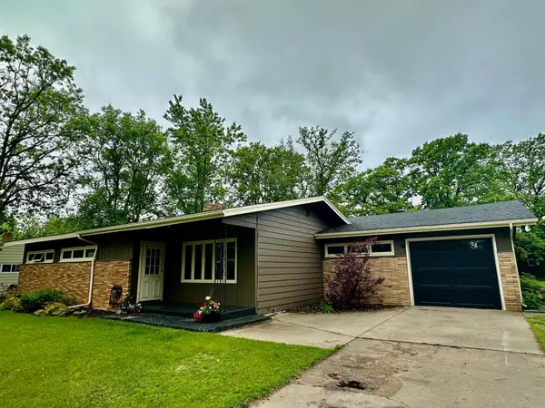 546 6th Street S, Greenbush, MN 56726