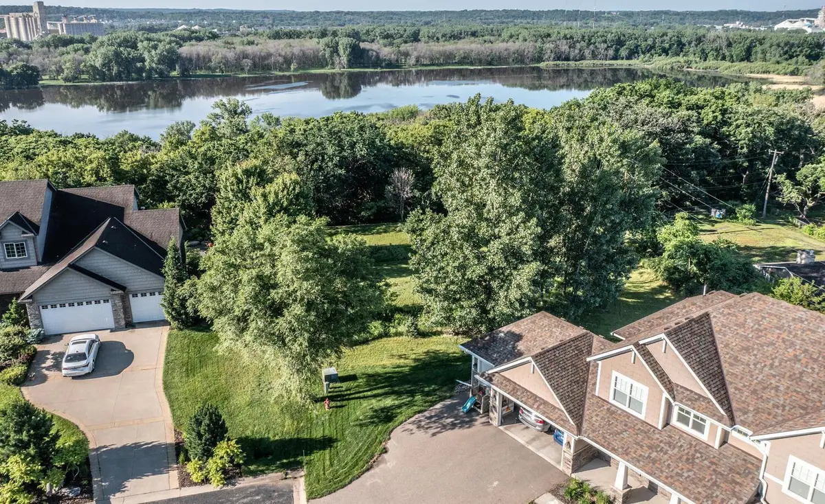 450x Overlook Drive, Bloomington, MN 55437 - Image #1