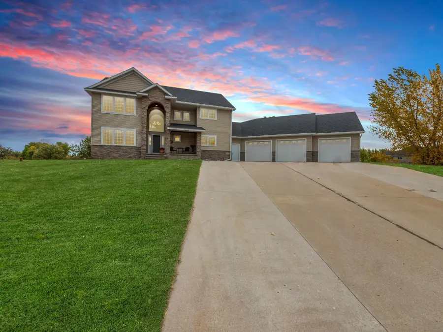 1599 Donway Court Ne, Alexandria, MN 56308 - #3