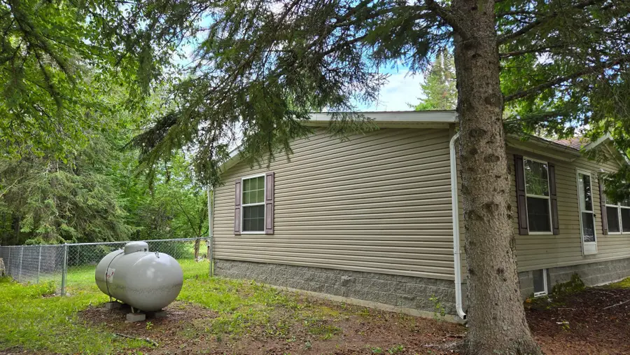 5741 Highway 53, Ray, MN 56669 - Image #2