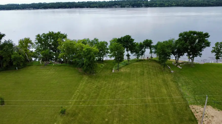 83871 Nilson Drive, Clinton, MN 56225 - Image #2