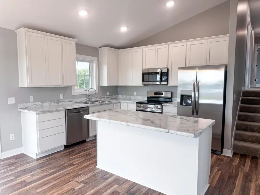 16362 Eagle Ridge Circle, Pine City, MN 55063 - Image #2