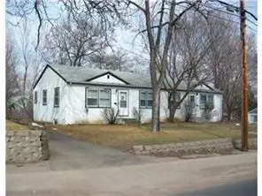 5800 36th Avenue N, Crystal, MN 55422