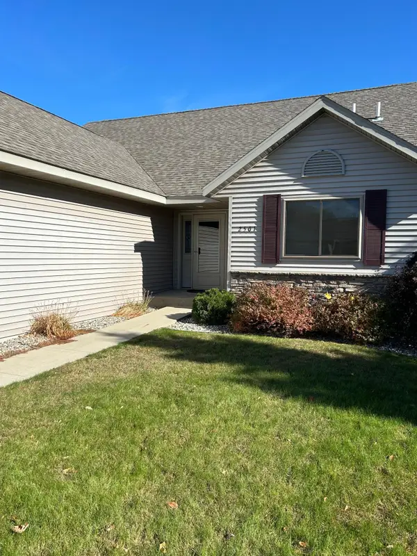 2501 Le Homme Dieu View Ne, Alexandria, MN 56308