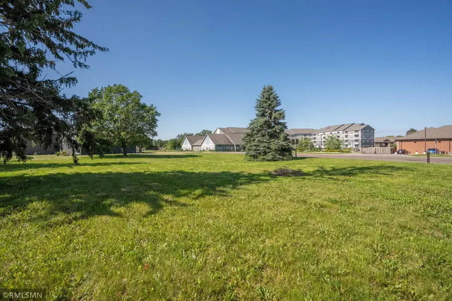 2364 St Andrews Drive, Altoona, WI 54720 - Image #2