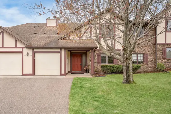 178 Galtier Place, Shoreview, MN 55126