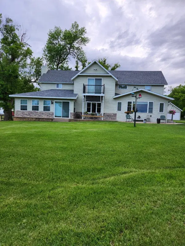 11550 135th Street Nw, Pennock, MN 56279