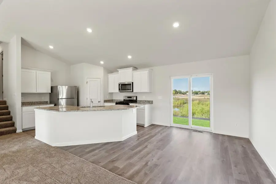 10108 Twin Lakes Parkway Nw, Elk River, MN 55330 - Image #2