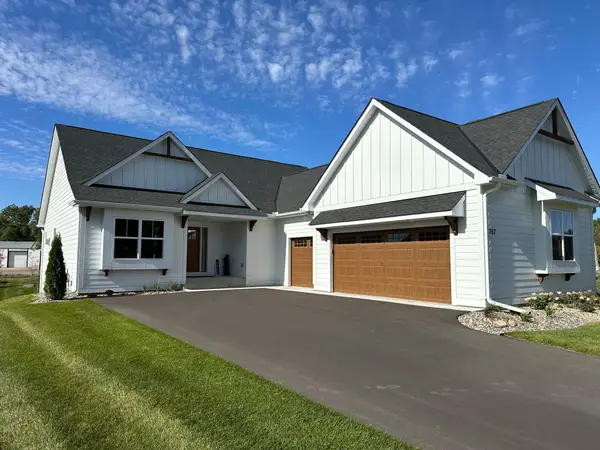 1767 Campfire Drive W, Waconia, MN 55387