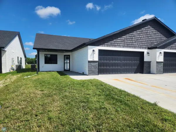 1394 Prairie Lane, Wahpeton, ND 58075