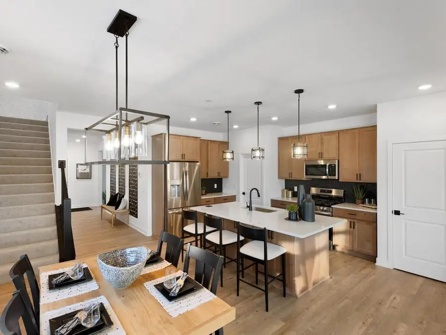 13731 Hollybrook Circle, Apple Valley, MN 55124 - Image #2