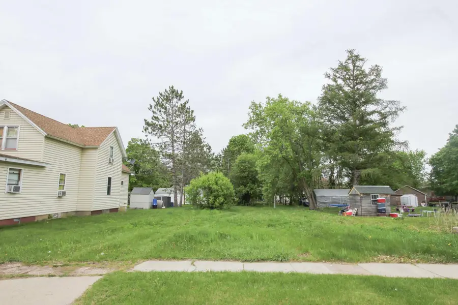 206 Main Street E, Bertha, MN 56437 - Image #2