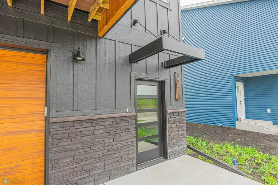 6582 68th Street S, Horace, ND 58047 - #2