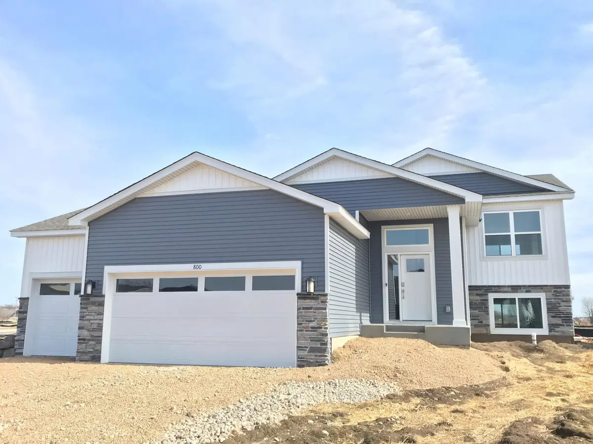 800 Erickson Lane, Buffalo, MN 55313 - Image #1