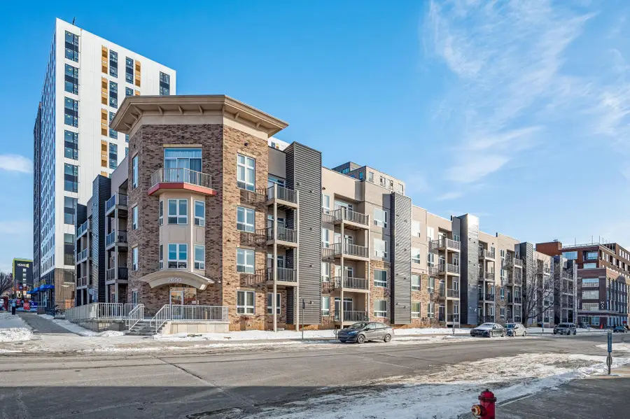 2600 University Avenue Se #106, Minneapolis, MN 55414 - #2