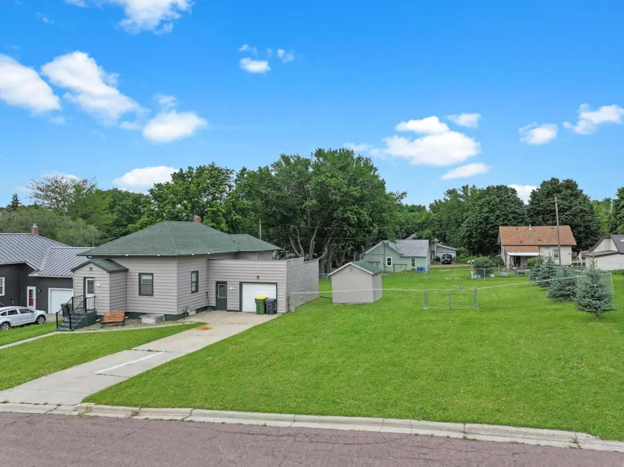 312 4th Street E, Jasper, MN 56144 - #2