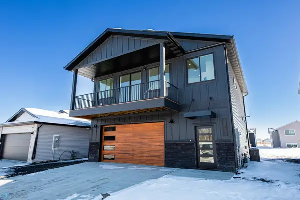 520 Leonard Street, Hawley, MN 56549