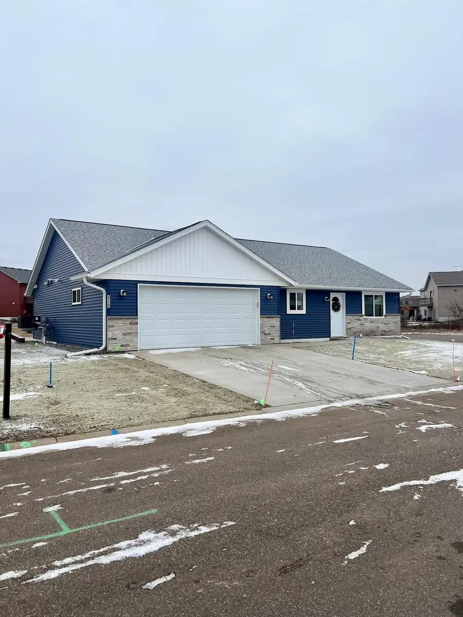 415 4th Avenue Se, Saint Joseph, MN 56374 - Image #3