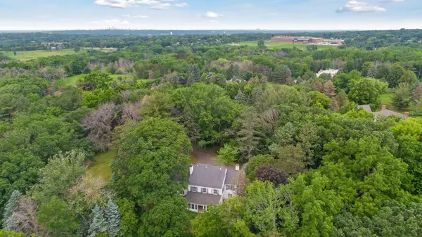 2148 Delaware Avenue, Sunfish Lake, MN 55118