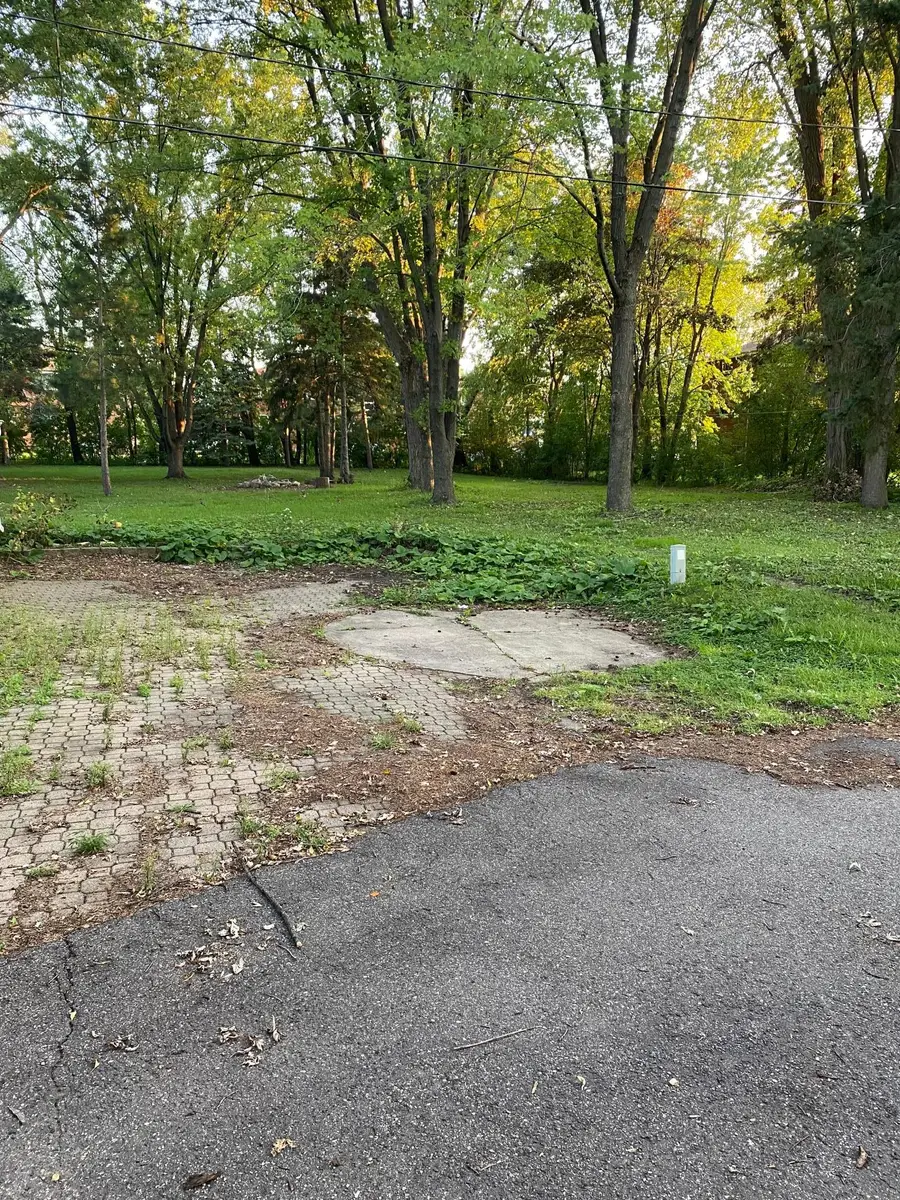 1624 County Road B W, Roseville, MN 55113 - Image #2