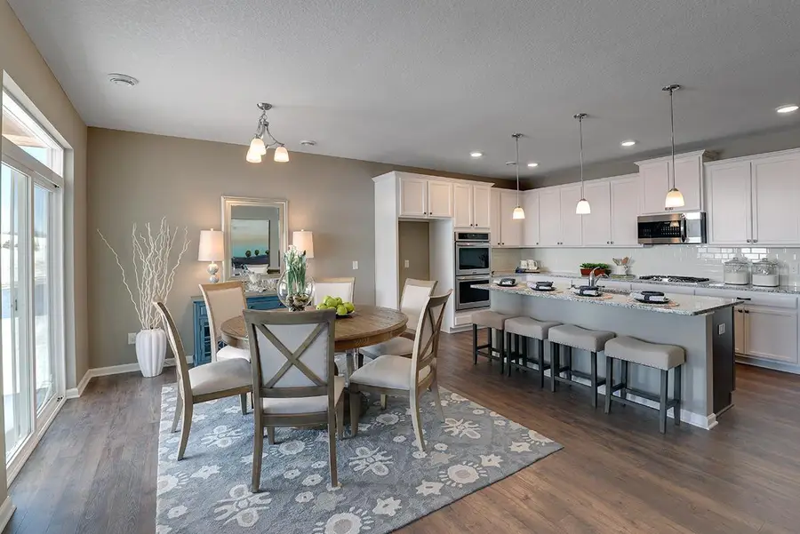 10723 Bent Pine Circle, Woodbury, MN 55129 - Image #3