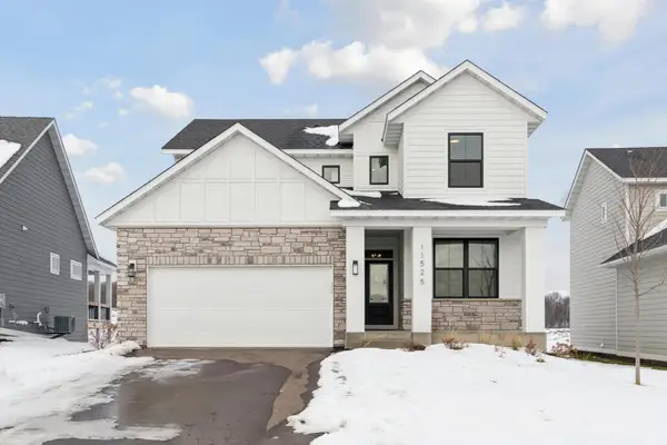 11525 202nd Street W, Lakeville, MN 55044