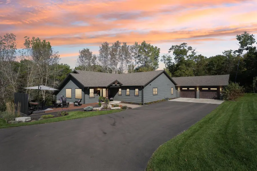 902 Crane Hill Trail, Hudson, WI 54016 - Image #3
