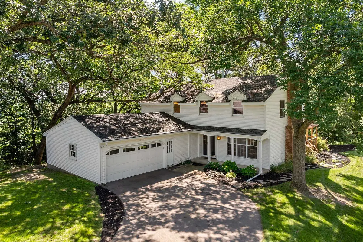 10325 10th Avenue Circle S, Bloomington, MN 55420 - Image #1