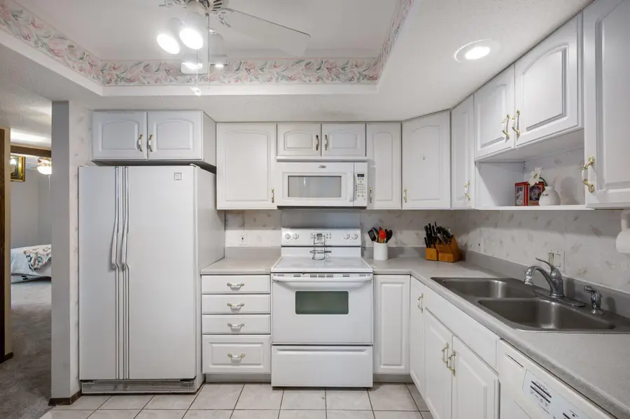 4710 58th Avenue N #219, Crystal, MN 55429 - Image #3