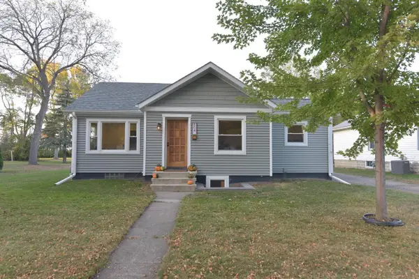 804 Broadway Street, Cleveland, MN 56017