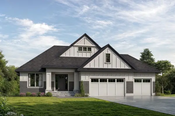 599 Harbor Court, Shoreview, MN 55126