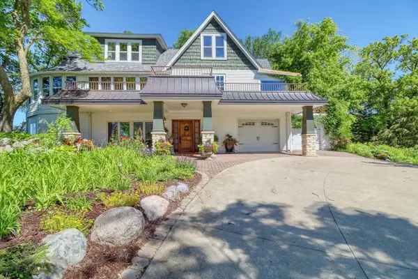 1812 E Shore Drive, Detroit Lakes, MN 56501