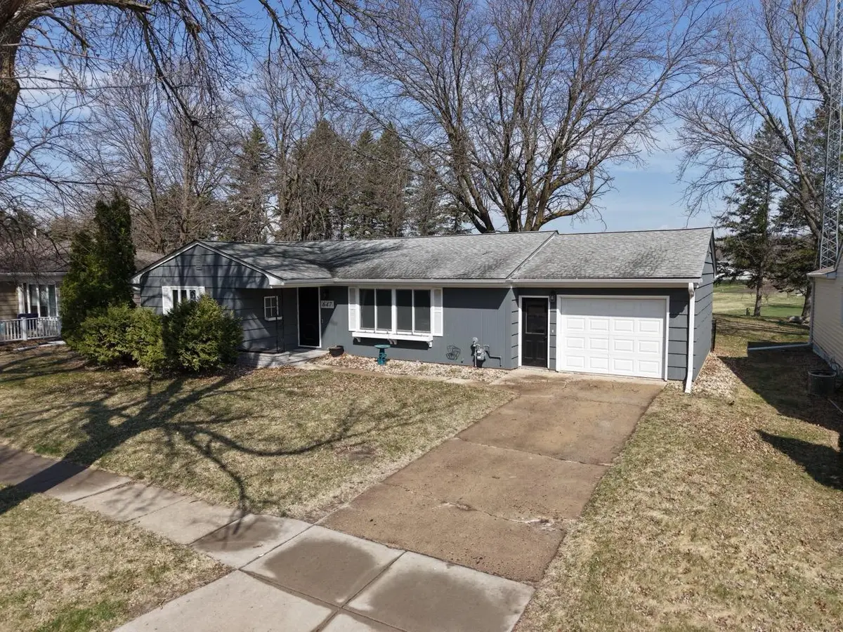 647 4th Avenue, Mountain Lake, MN 56159 - Image #1