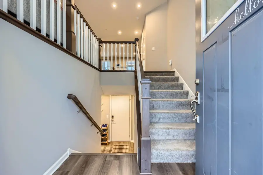 2191 Gateway Hill Road, North Saint Paul, MN 55109 - Image #2