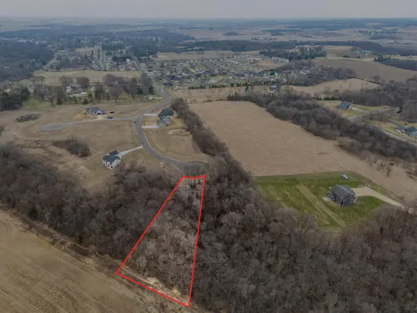 922 8th Street Sw, Pine Island, MN 55963