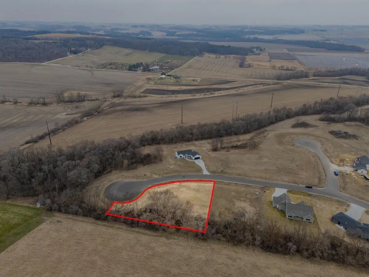 917 8th Street Sw, Pine Island, MN 55963 - Image #1