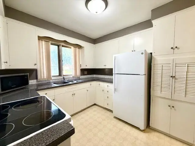 106 Mcphail Avenue N, Caledonia, MN 55921 - Image #3