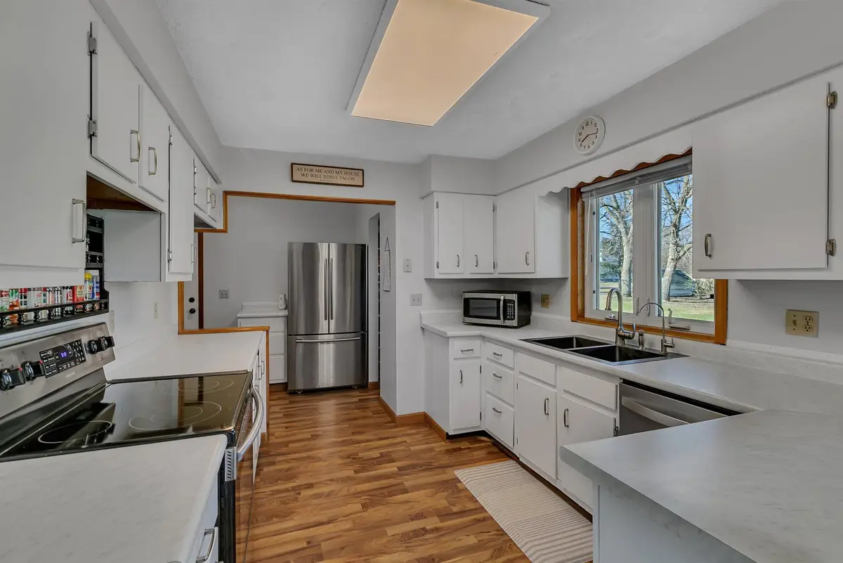 330 8th Street E, Hector, MN 55342 - Image #1