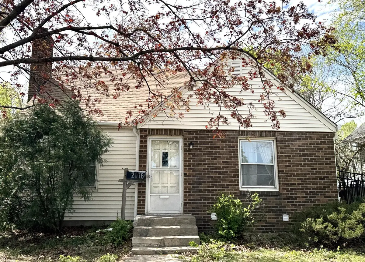 2016 Como Avenue, Saint Paul, MN 55108 - #1