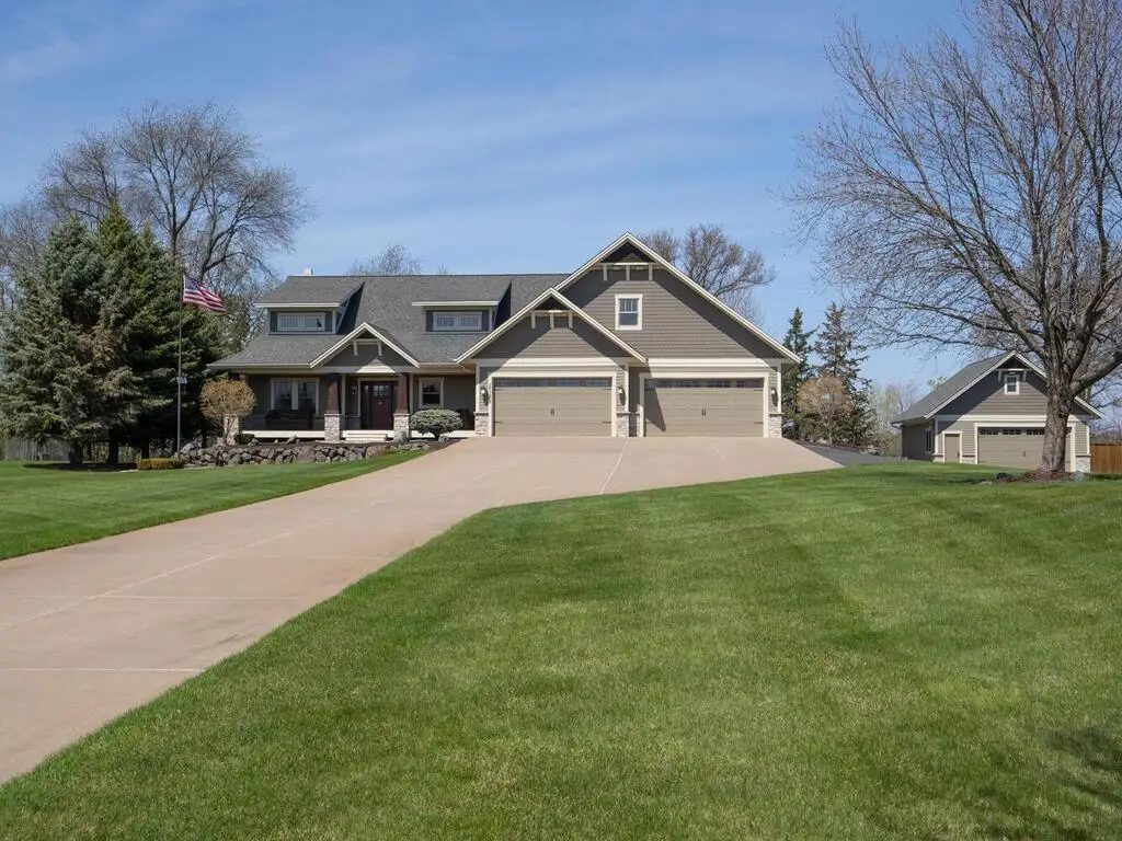 25152 Firefly Avenue, Wyoming, MN 55092 - Image #1