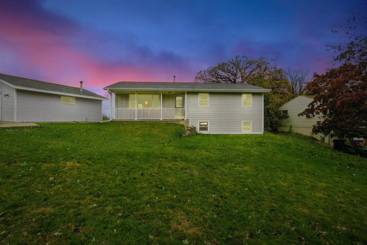 6280 Carleda Way, Inver Grove Heights, MN 55076 - Image #1