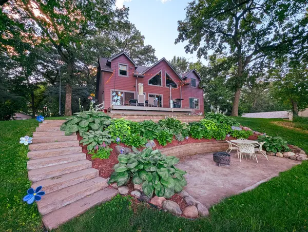 102 206th Street, Alden Twp, WI 54026