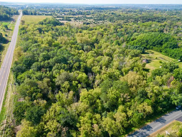 XXX Plainview Drive, Troy Twp, WI 54022