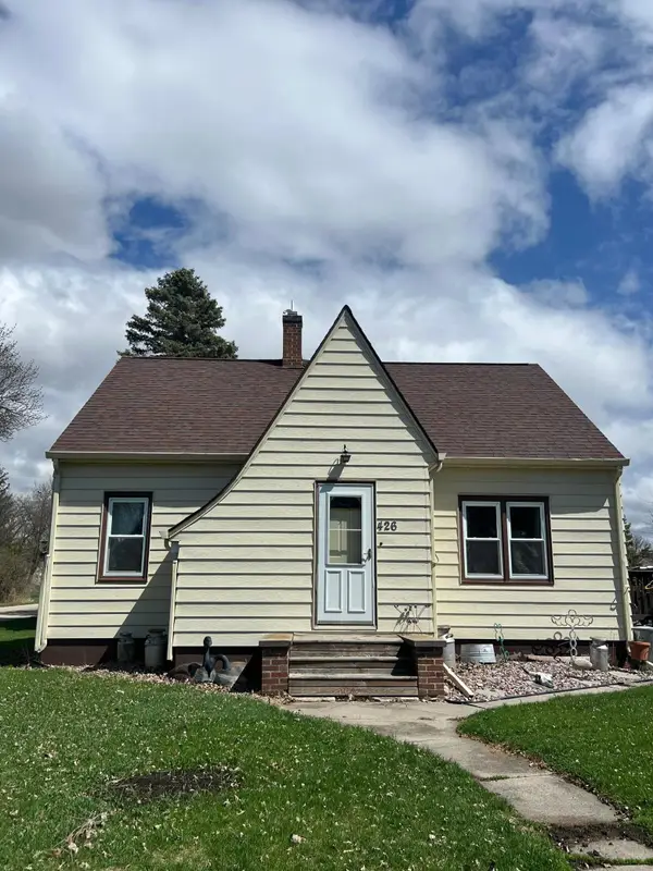 426 3rd Street N, Browns Valley, MN 56219