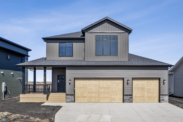 8326 61st Street S, Horace, ND 58047