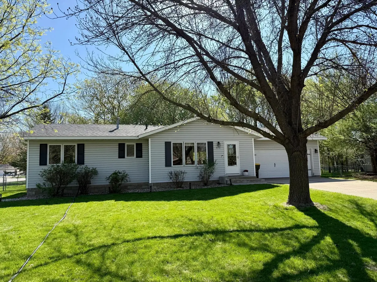 2201 22nd Street Sw, Willmar, MN 56201 - Image #1