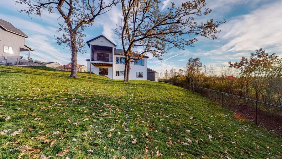 928 Milborne Lane Nw, Rochester, MN 55901 - Image #3