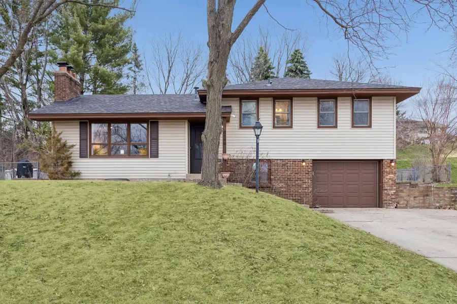 8158 83rd Street S, Cottage Grove, MN 55016 - #2