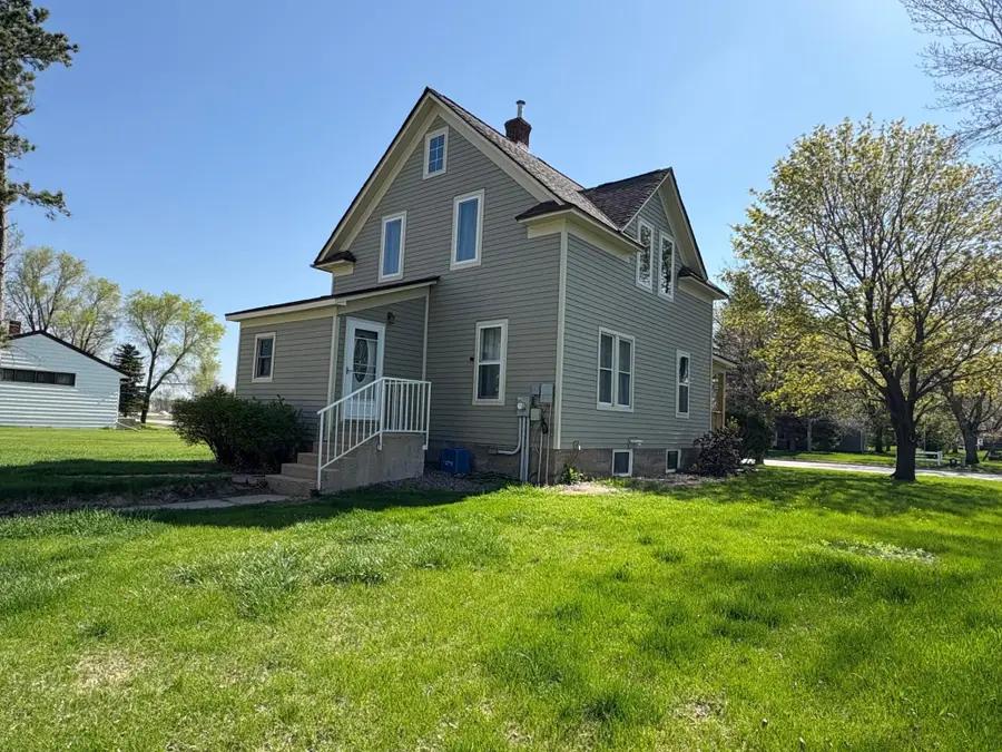 1105 13th Street N, Benson, MN 56215 - Image #2