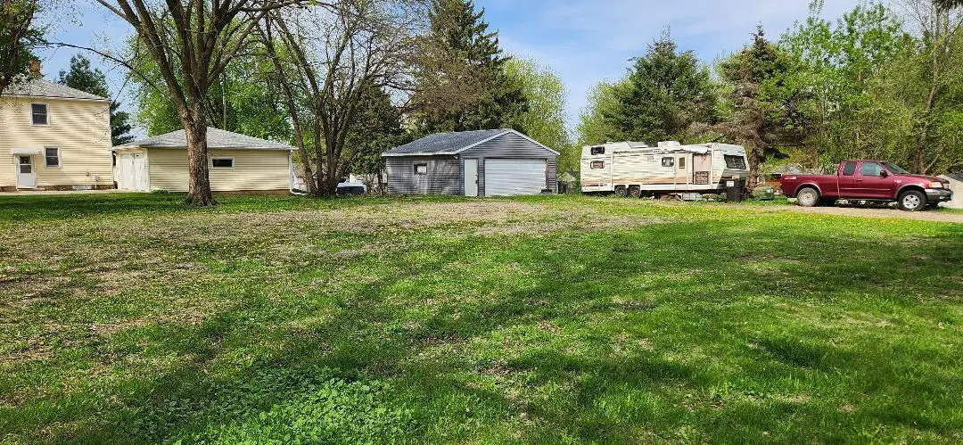 310 3rd Avenue Nw, Glenville, MN 56036 - Image #1